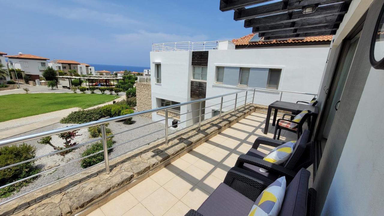 Sea And Mountain View Beachfront Penthouse Yali ภายนอก รูปภาพ